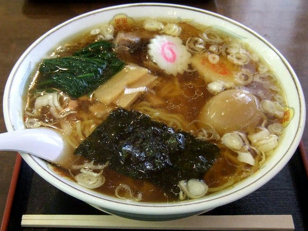 金丸本店中華そば（醤油味）煮玉子入り 650円