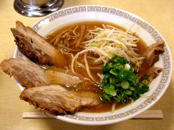 中華そばチャーシュー 700円