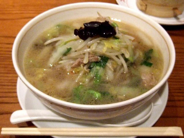 絶品たんめん 730円