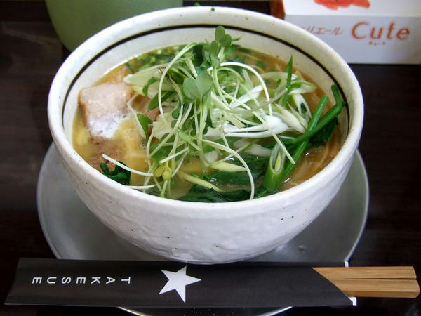 二代目中華そば（大盛） 800円