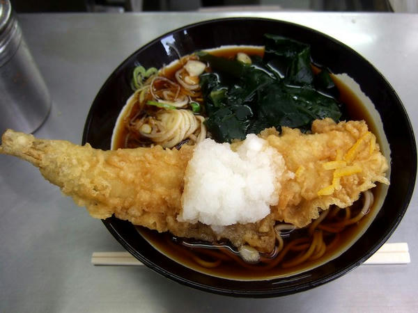 穴子天そば 440円