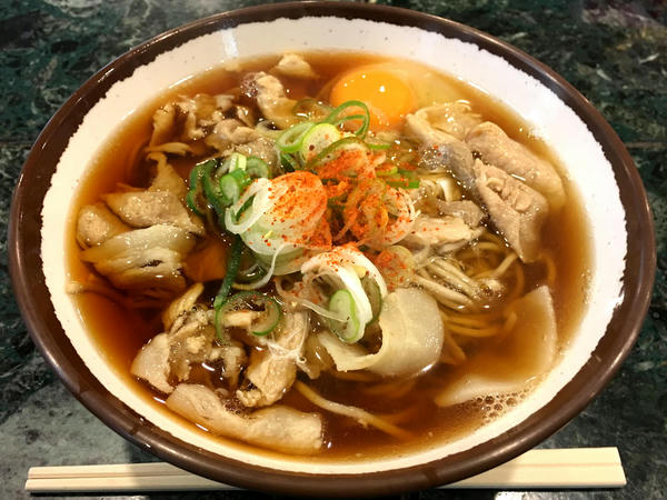 肉南そば 550円 ＋ 生卵 60円