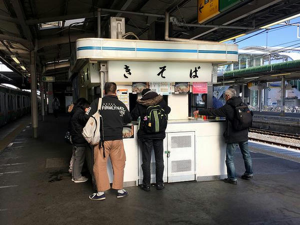 小山駅10号そば