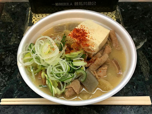 煮込み 500円