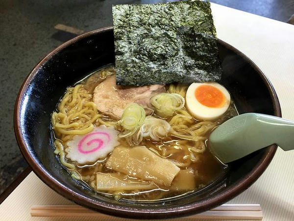 名代にぼし正油らーめん 750円