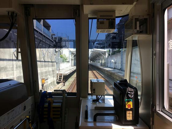 不動前駅進入