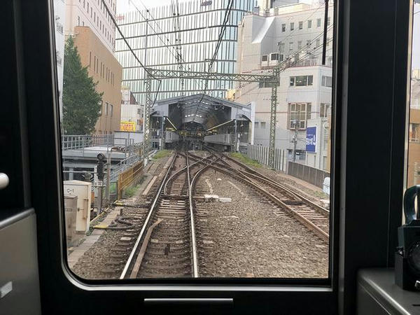 吉祥寺駅進入