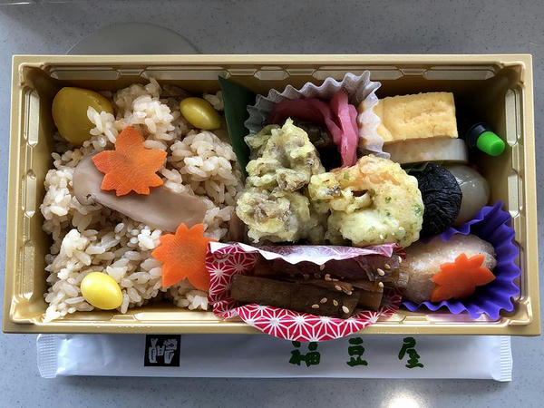 ふくしま秋競馬満腹弁当 1000円