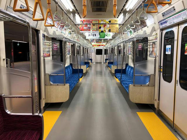 最後部車両の車内