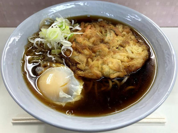 いただいたかき揚げ天玉そば460円
