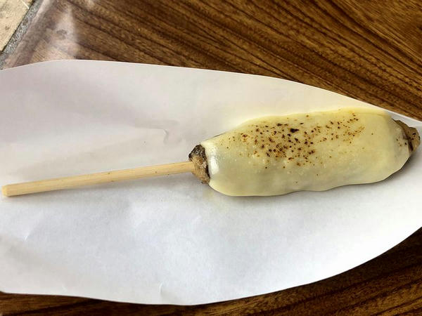 牛タン入りつくねあぶりチーズ 250円
