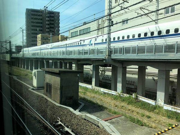 武蔵小杉－新川崎間にて