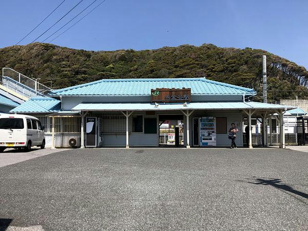 浜金谷駅