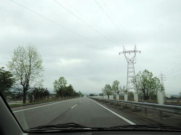 小雨交じりの北陸道を行く