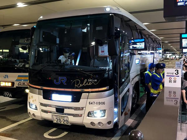 大阪駅から乗車した夜行バス