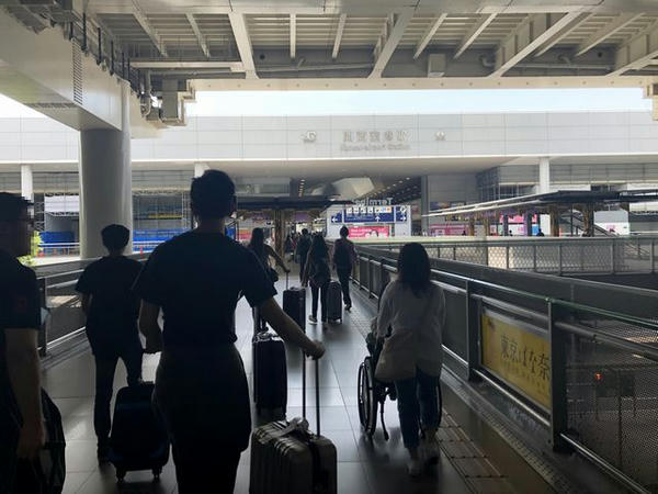 関西空港駅へ