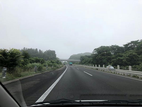 東北自動車道を北上