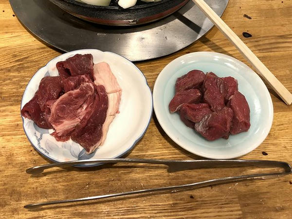 成吉思汗 850円 と ヒレ肉 1150円