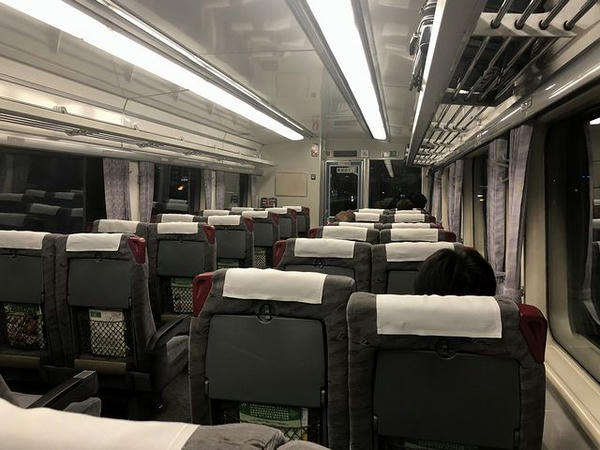 手稲駅発車後の車内