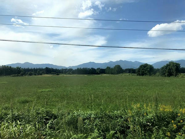 十勝清水駅発車後の車窓風景