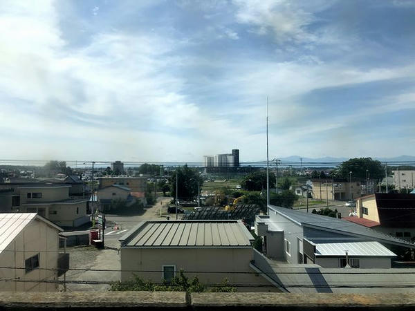 帯広駅到着間近の車窓風景