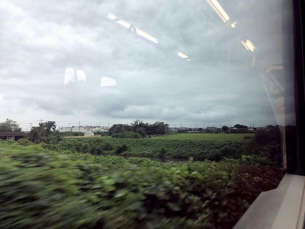 川島駅－東結城駅間で田川を渡る