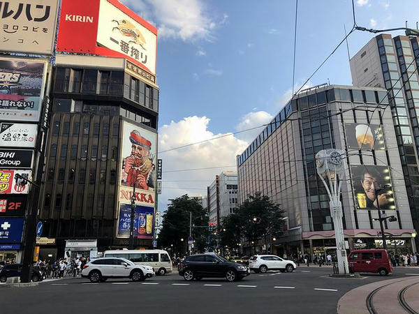 すすきのの交差点