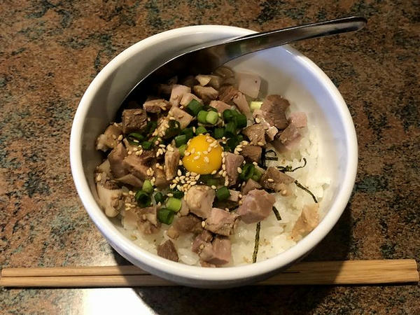 チャーシュー丼 300円（昼限定セット価格・通常は350円）