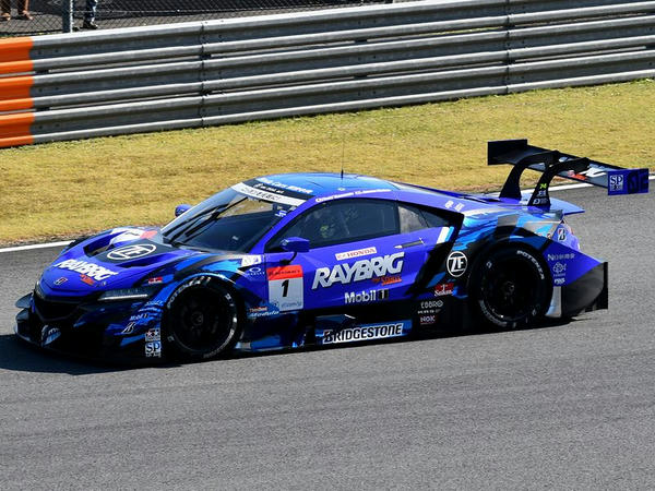 #1 RAYBRIG NSX-GT（ジェンソン・バトン選手）
