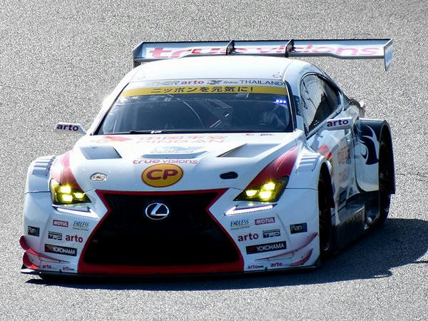 #35 arto RC F GT3（ショーン・ウォーキンショー選手）