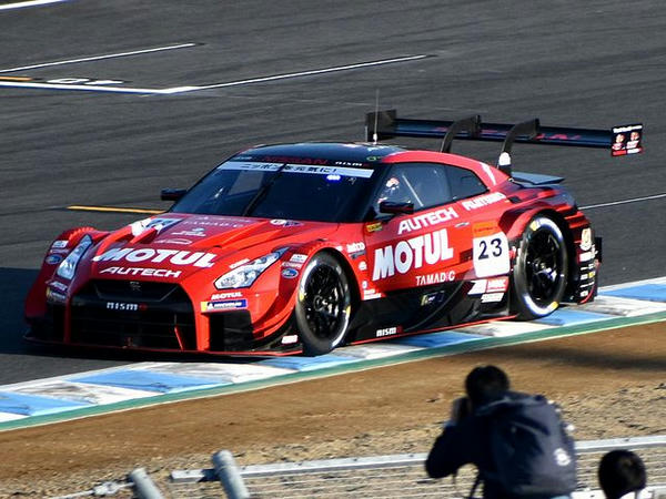 GT300予選で惜しくも3位となった#23 MOTUL AUTECH GT-R（ロニー・クインタレッリ選手）