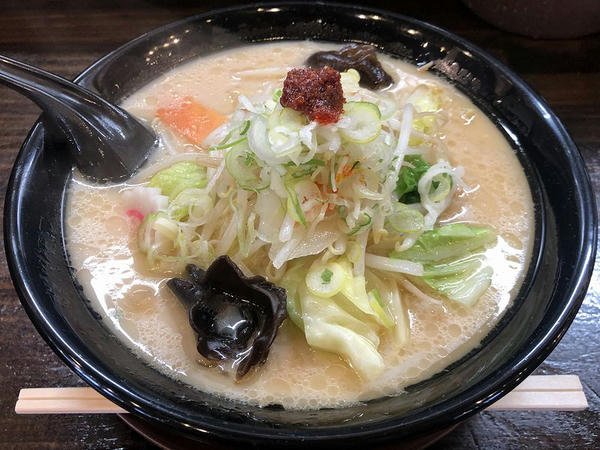 濃厚タンメン 680円（税別）