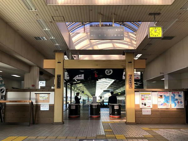 関所っぽい伊豆急下田駅出札口（後で撮影）