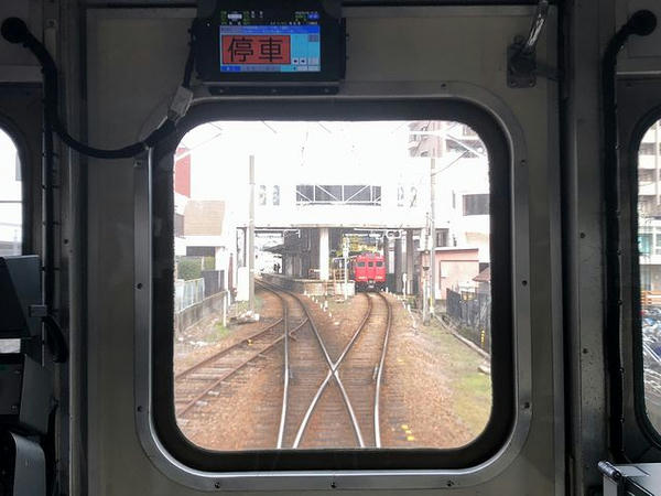 三河高浜駅進入