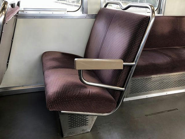 6558（モ6550形）のシート