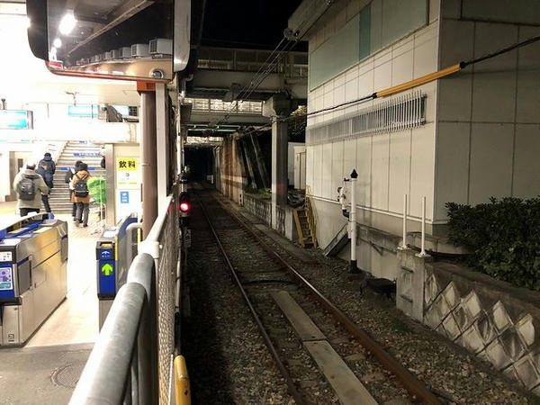 武庫川駅武庫川線ホームから北方向を望む