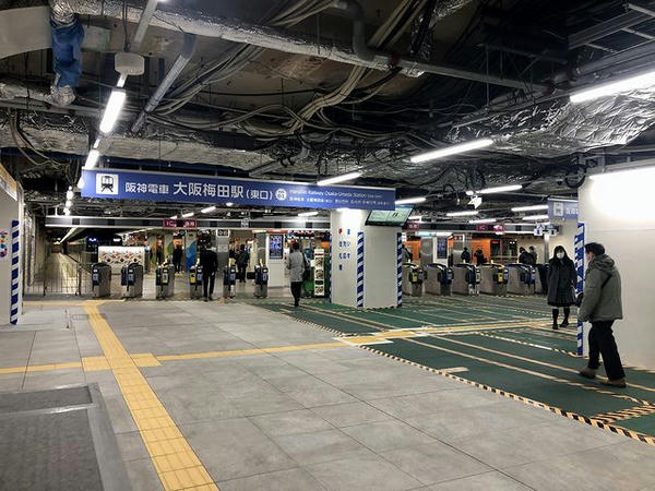 （阪神）大阪梅田駅改札口付近
