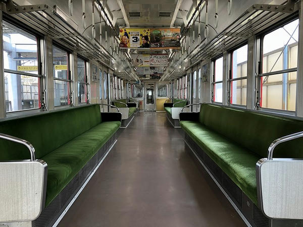 1501（1500形）の車内