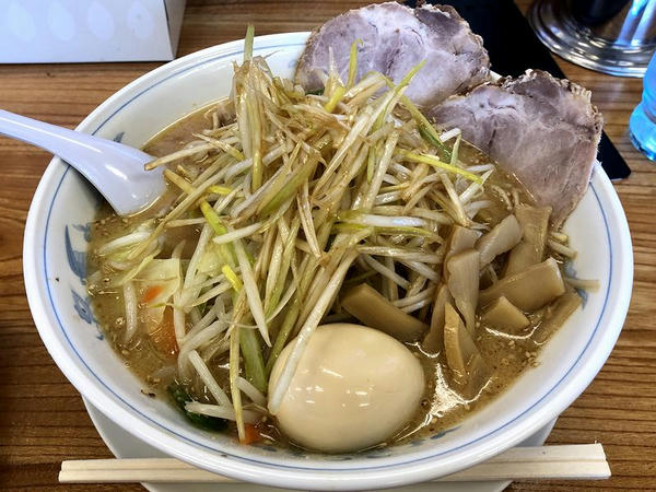 よくばりねぎっこラーメン（味噌） 1188円