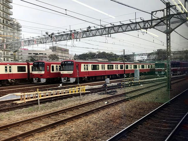 金沢八景駅－金沢文庫駅間