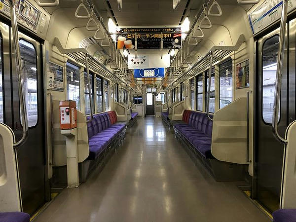 IGR7000系0番台（IGR7001-4）の車内