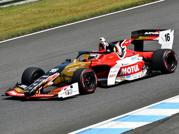 No.16 野尻智紀選手