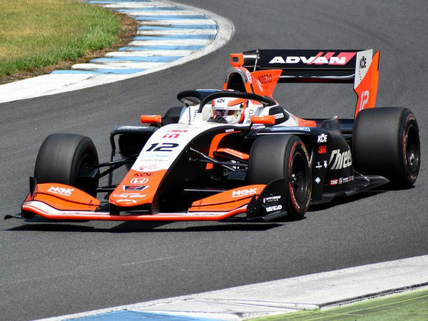 No.12 タチアナ・カルデロン選手