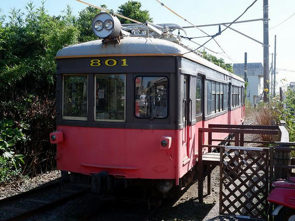 外川駅に展示中のデハ801（800形電車）