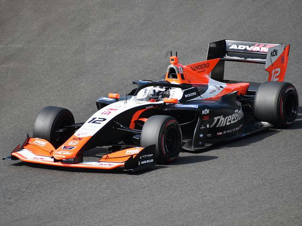 Q1A組 8位のNo.12 塚越広大選手