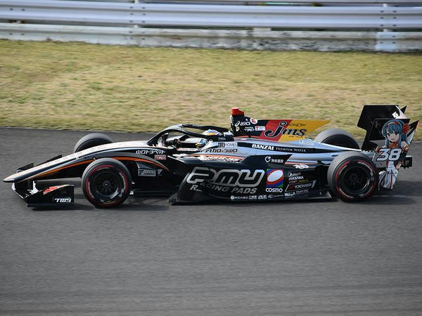 Q2 11位のNo.38 石浦宏明選手