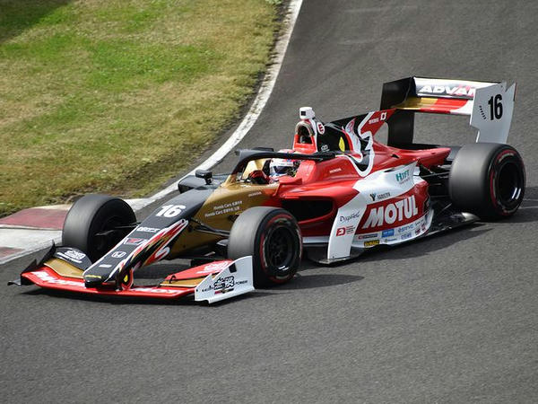 Q3 5位のNo.16 野尻智紀選手