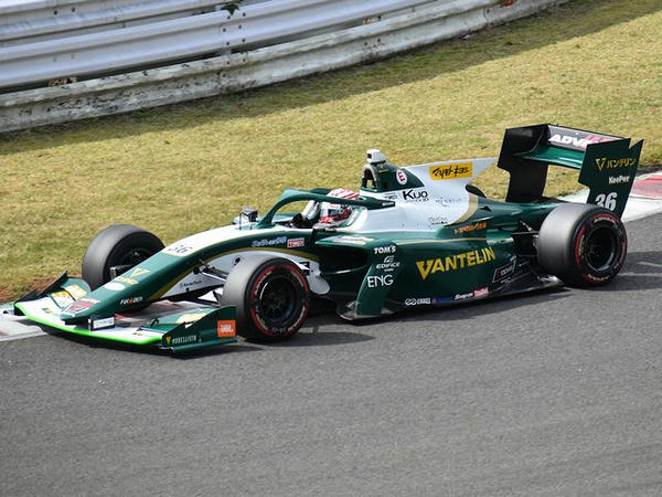 Q3 6位のNo.36 中嶋一貴選手