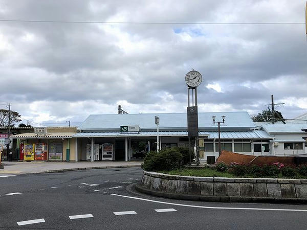大原駅の駅舎