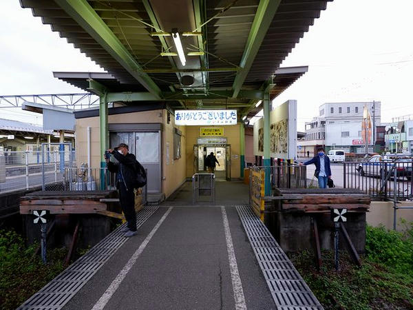 大原駅で列車を降りたところ